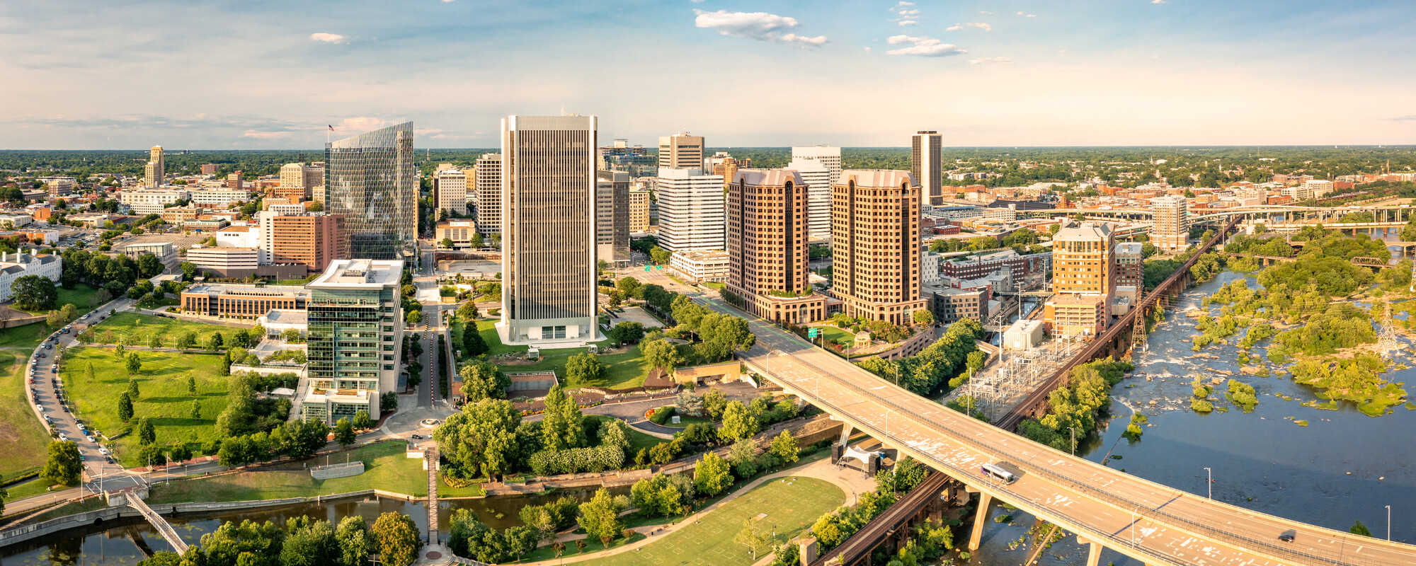 Richmond, Virginia skyline