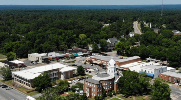 Aerial photograph of a historic town in Alabama