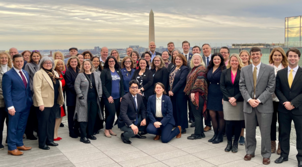 Group photo in front of the washington memorial