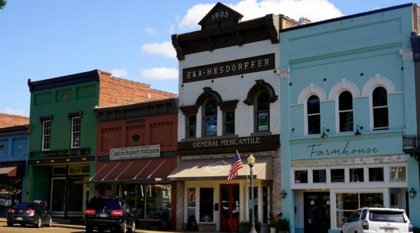 Edificios históricos de Main Street en Canton, MS