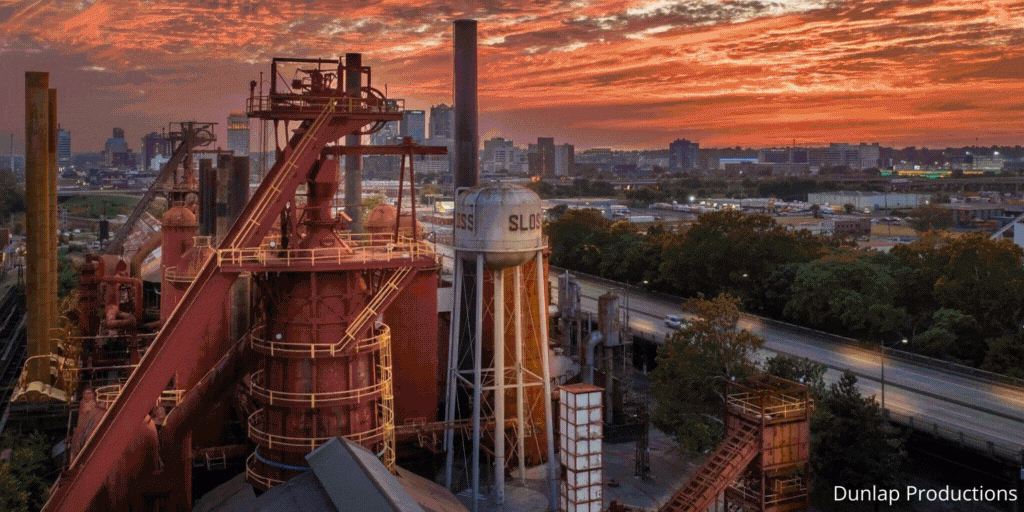 Slideshow featuring photos of people and activities from previous Big Bash events and the Sloss Furnaces.