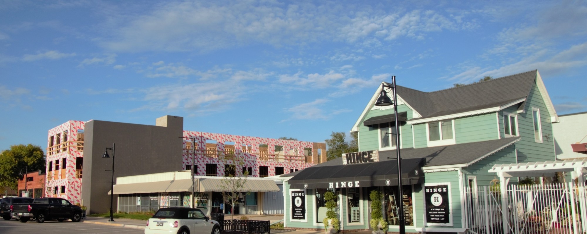 New construction in Historic Valley Junction